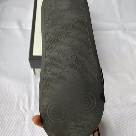 Gucci stripe rubber slide sandal off-white - Picture 9 of 12